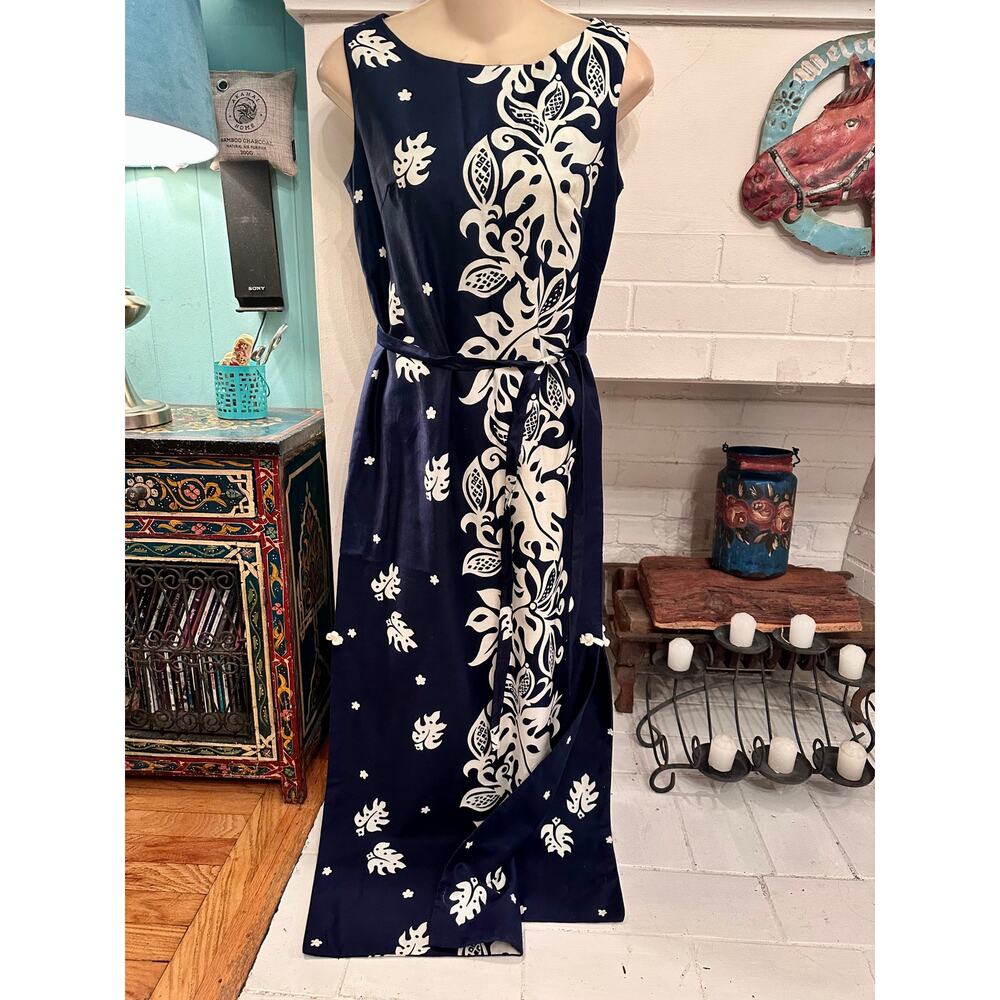 VINTAGE 1970's UNWORN  MALIHINI NAVY HAWAIIAN MAXIDRESS W/ POCKETS & BELT